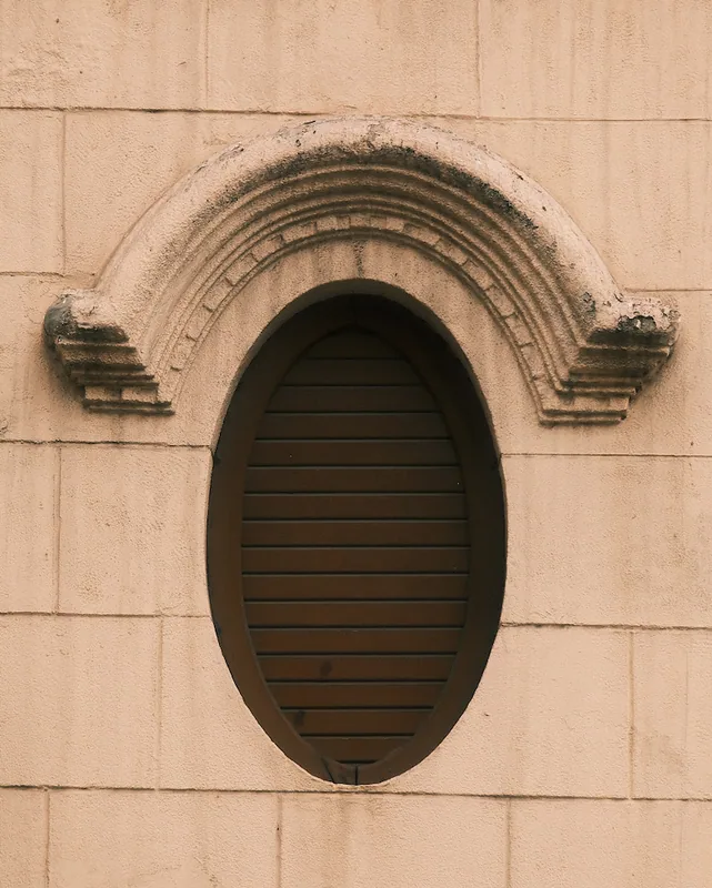 Facades, photo 4 of 10